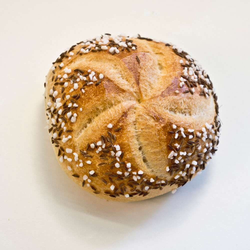 Salz-Kümmel-Brötchen | Bäckerei Konditorei Sailer