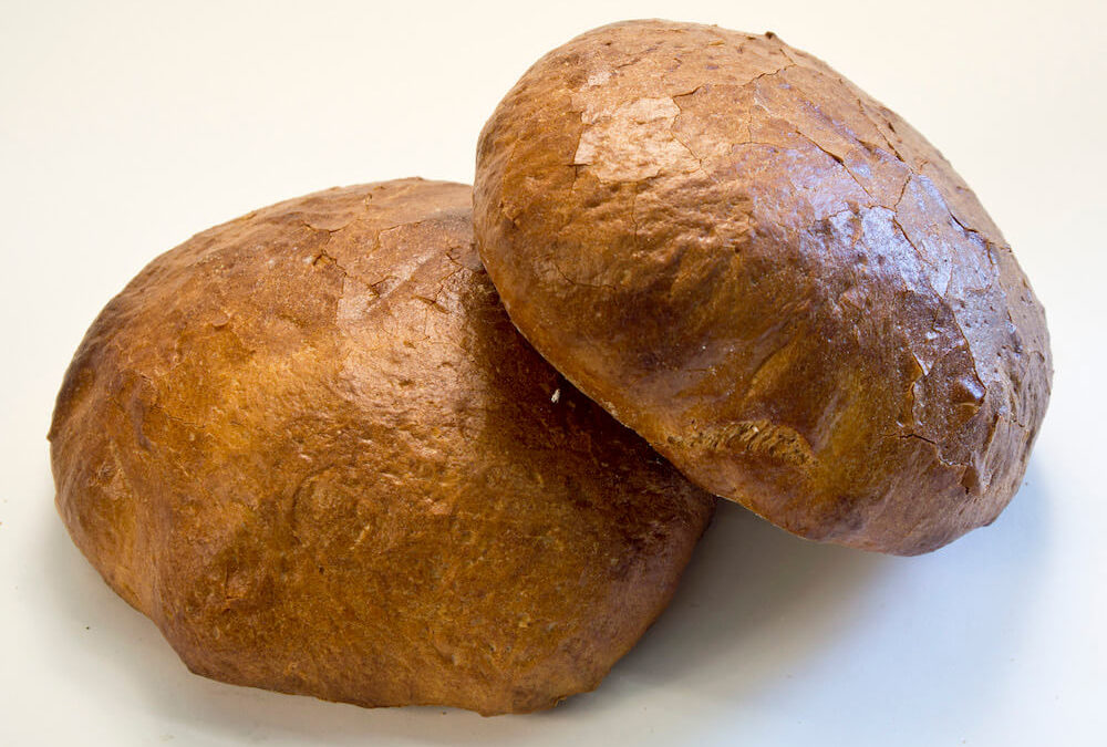 Eingenetztes Landbrot